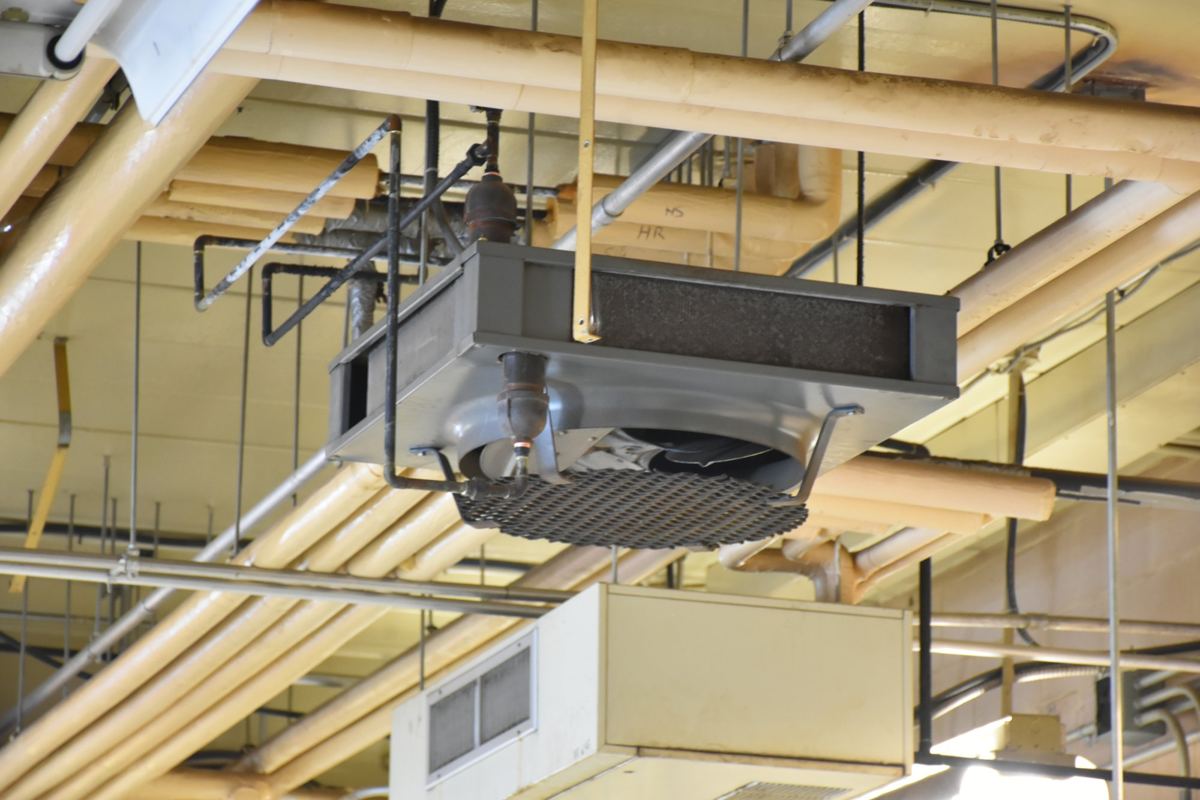Ceiling-hung hydronic unit heater
